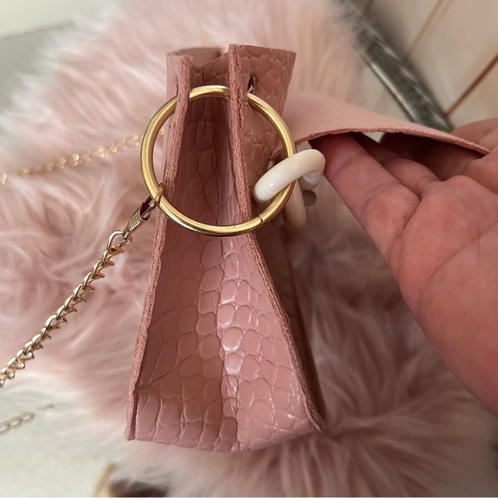 Pink Croc-Embossed Chain Bag - Picture 8 of 8